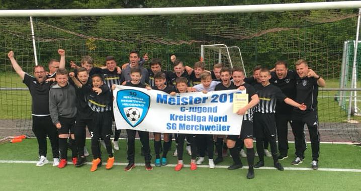 “Ehrenmänner” der U15 sind Meister !