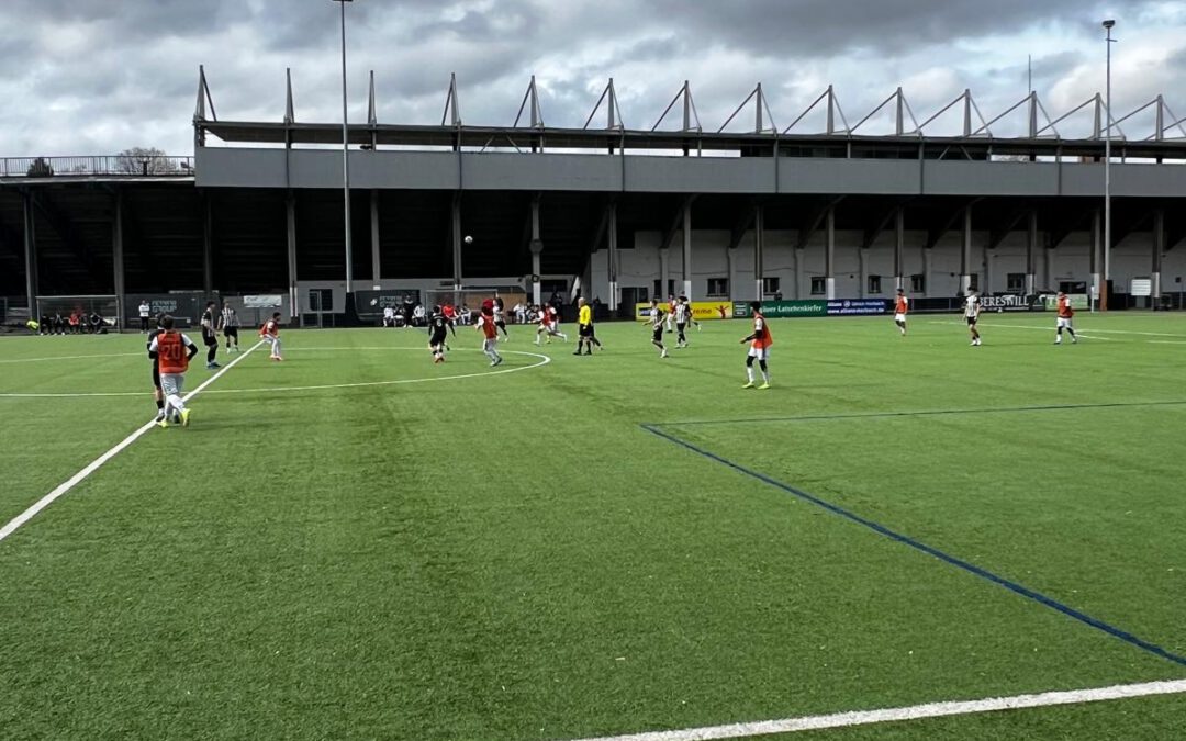 U19 gewinnt 7:2 in Neunkirchen – Tabellenführung zurückerobert